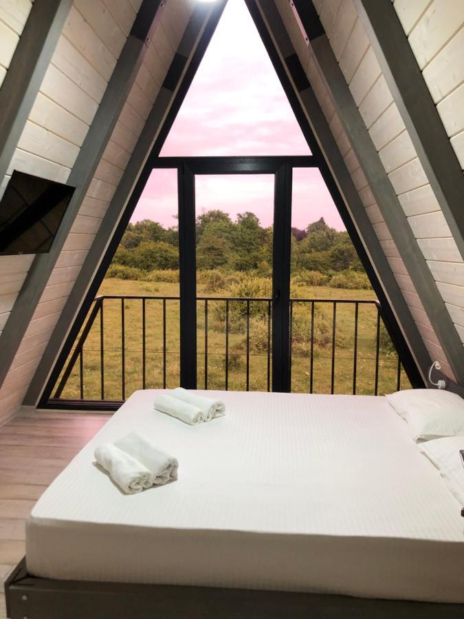 Injir Village Hotel Gudauta Eksteriør bilde